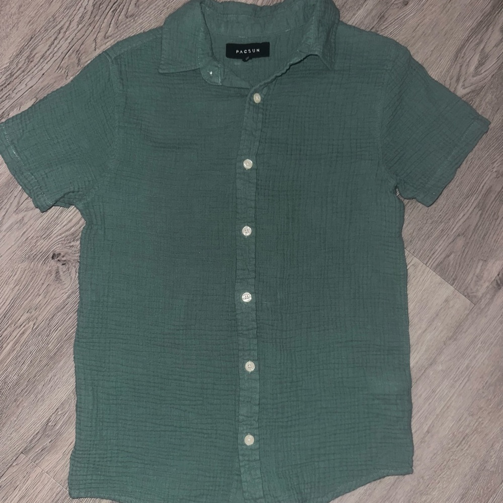 PacSun Men's Green Shirt